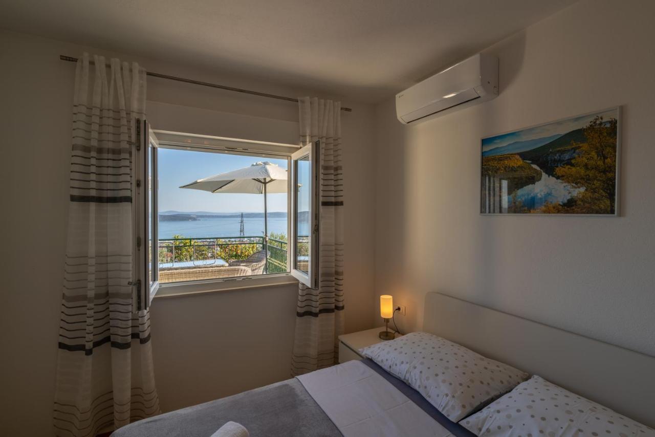 Private Villa Golden Hour With A View Of Split Area Kaštel Sućurac Zewnętrze zdjęcie