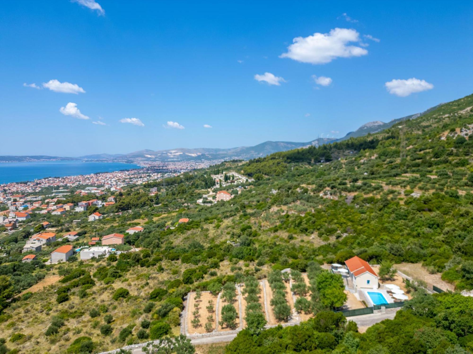 Private Villa Golden Hour With A View Of Split Area Kaštel Sućurac Zewnętrze zdjęcie