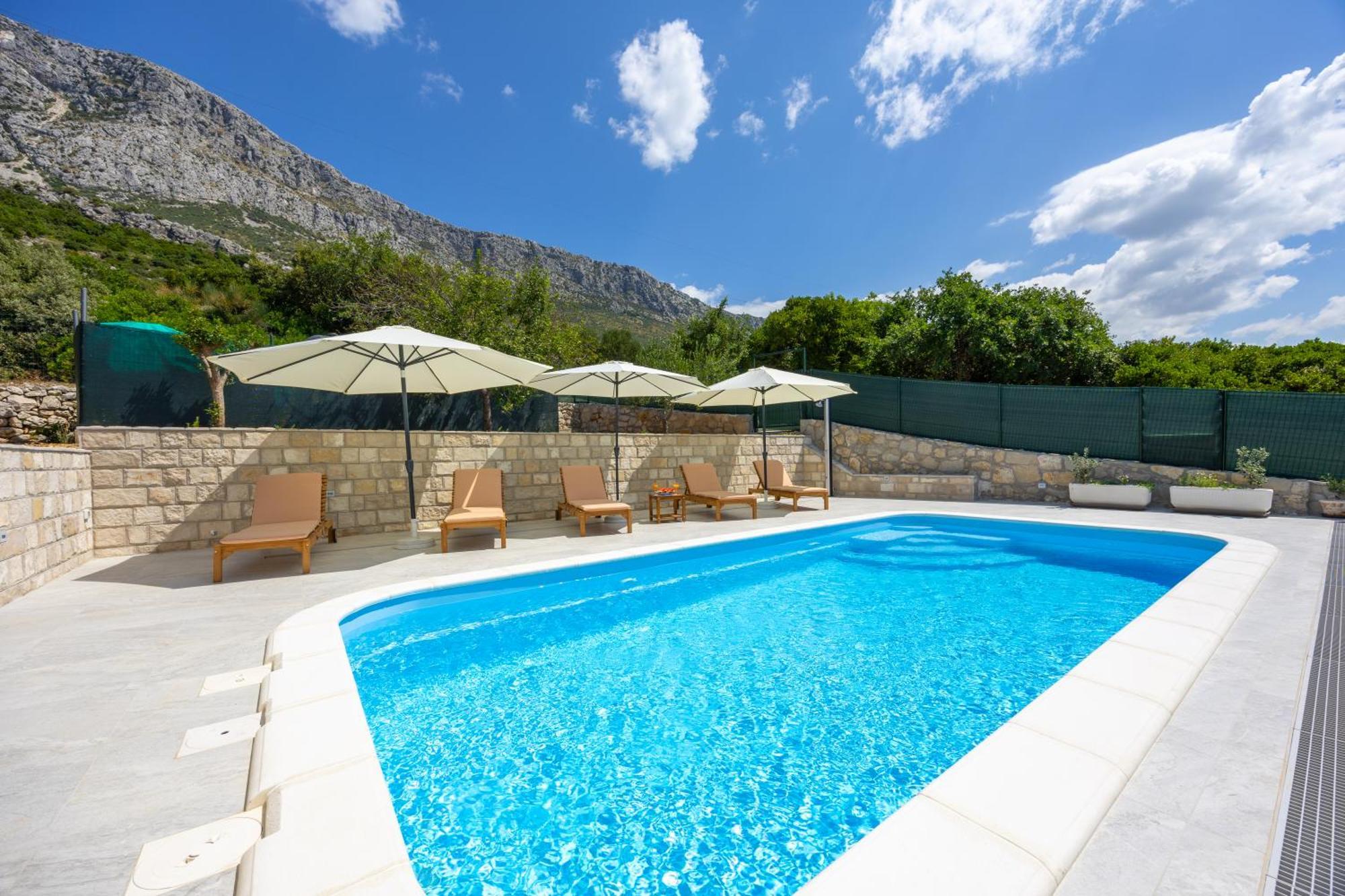 Private Villa Golden Hour With A View Of Split Area Kaštel Sućurac Zewnętrze zdjęcie